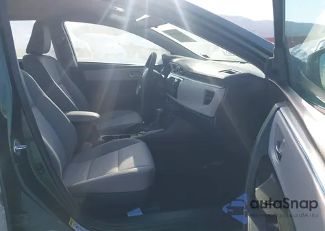 2015 Toyota Corolla Le z USA, uszkodzony, nr VIN 2T1BURHE5FC405982